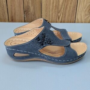 Boutique Sandals EU‎ 42 Perforated Upper With Flower Accents